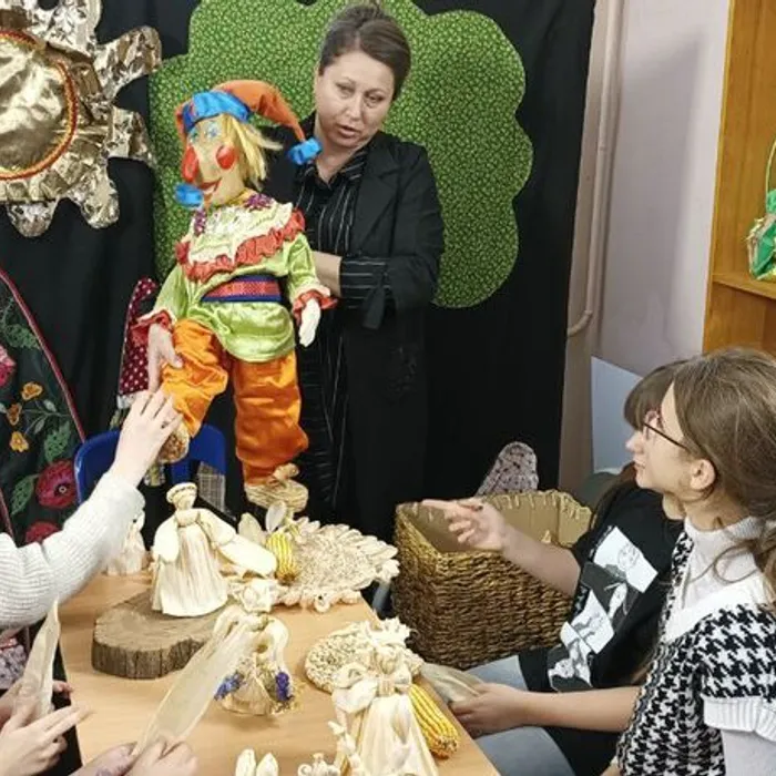 "Шуршащее творчество".