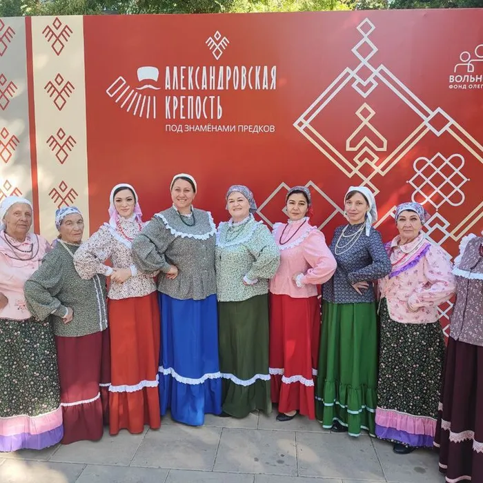 "Кубанцы -Воронцы" выступили с конкурсной программой в номинации "Хранители"