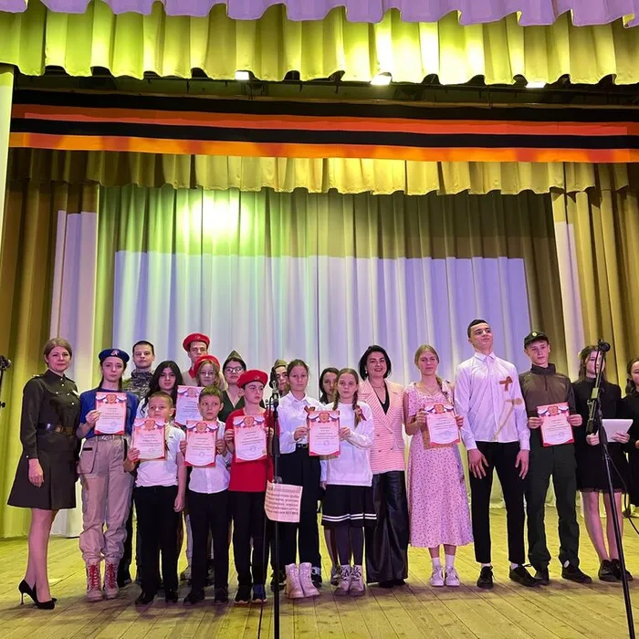 "Фестиваль инсценированной солдатский песни"