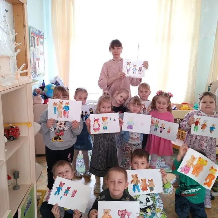 "Семья медведей"